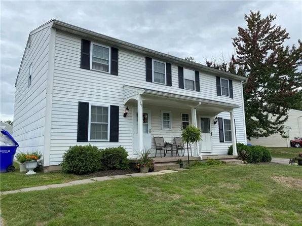 56-58 Willowick Dr, Fairport, NY 14450