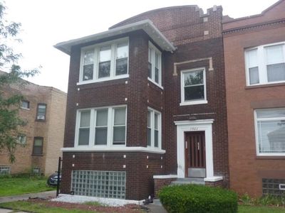 7023 S Vernon Ave, Chicago, IL, 60637