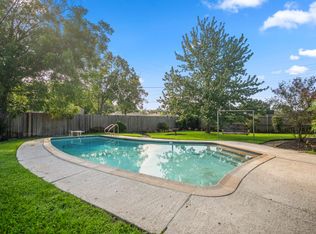 810 Aster St, Katy, TX 77493