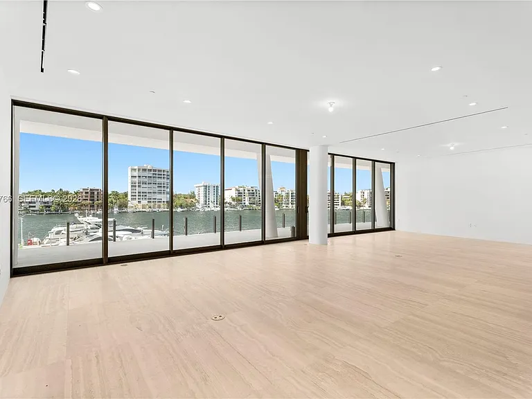 5 Grove Isle #S303 — Photo 7