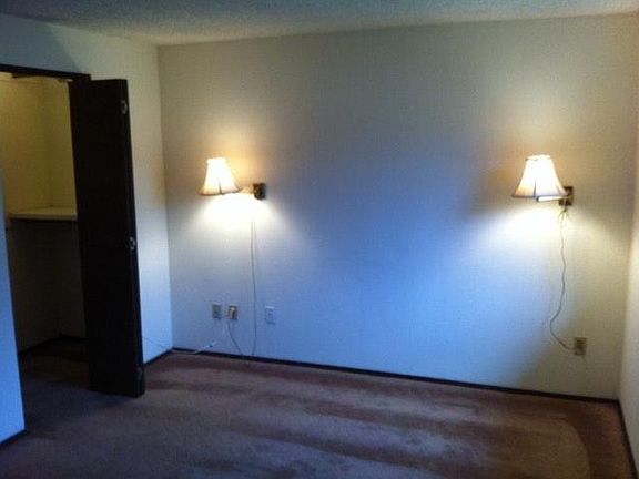 Master BR/Walk In Closet