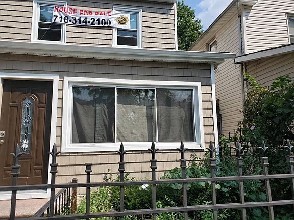 2nd image of 3149 95th St