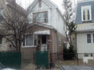 9740 95th St, Ozone Park, NY 11416