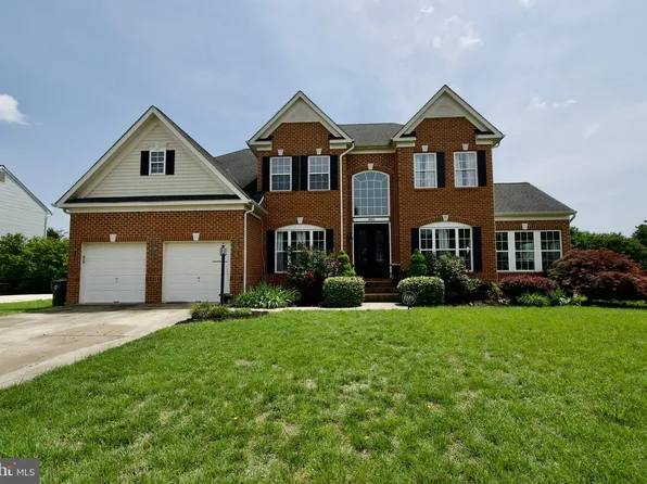 3018 Wildflower Dr, La Plata, MD 20646