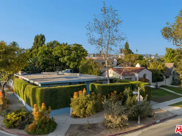 843 Schumacher Dr, Los Angeles, CA 90048