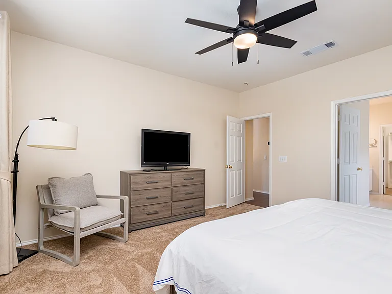 2213 Cimmaron Dr — Photo 8