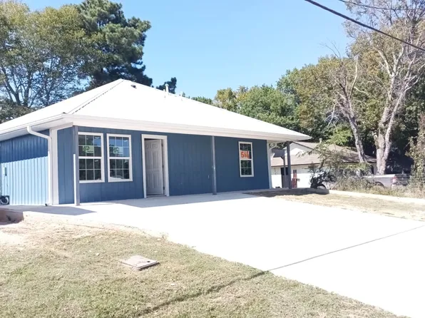 5182 Skyline Dr, Chandler, TX 75758