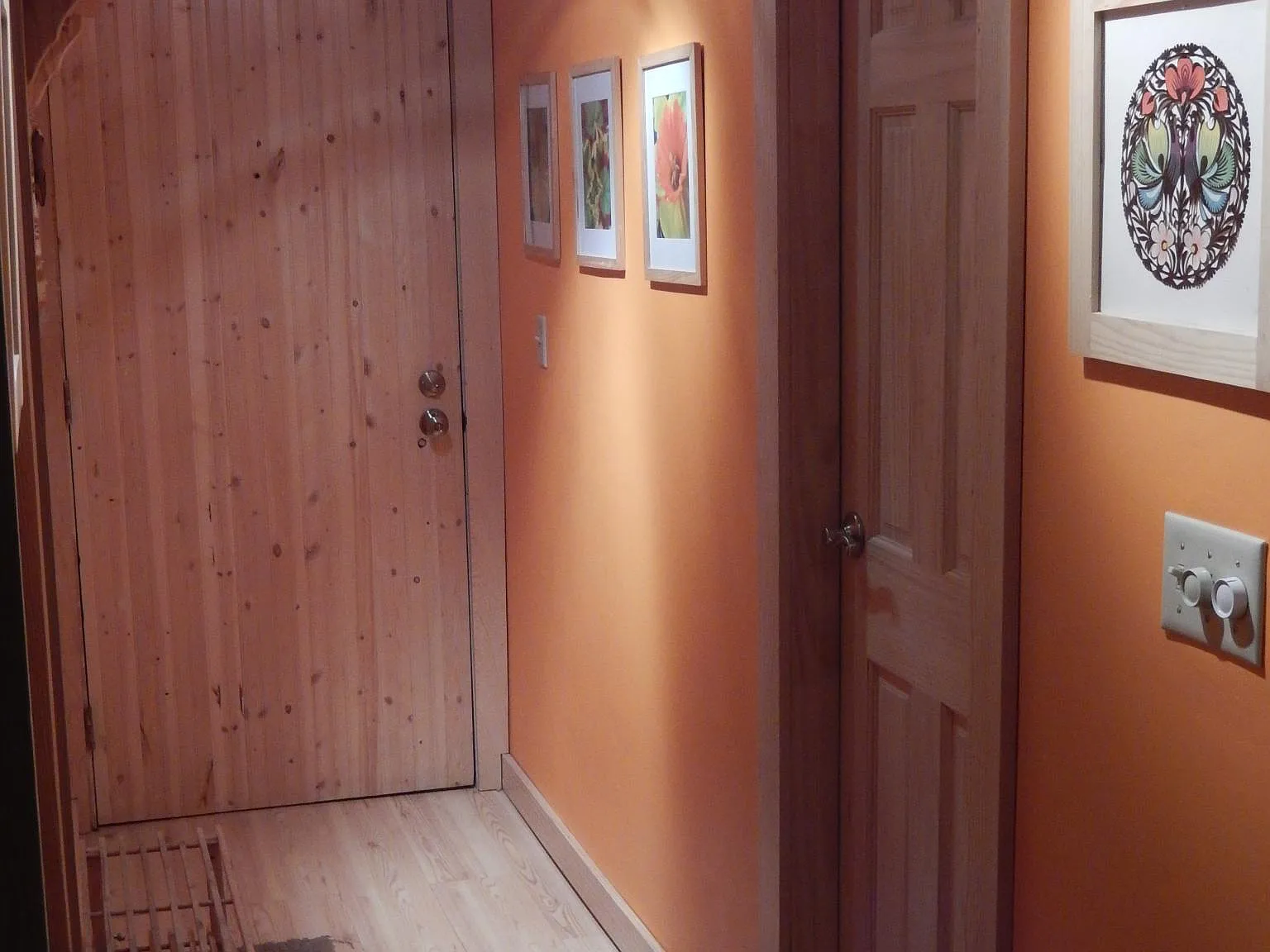 1300 Regency Way — Photo 2