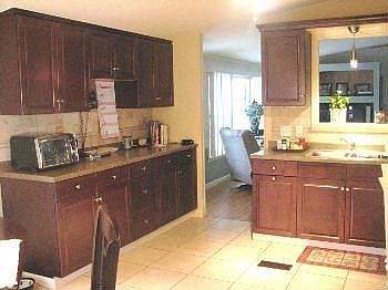 5th image of 729 Dogwood Ln