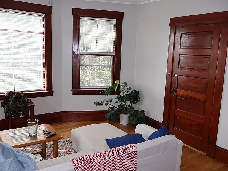 3 Warren St #3 — Photo 10