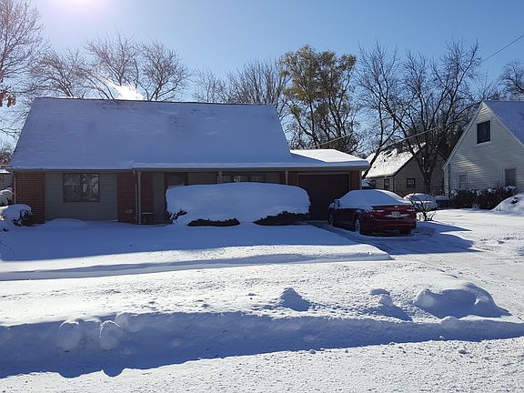 2nd image of 645 Lafayette Ln