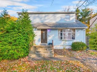 23 Karnell St, Spring Valley, NY 10977