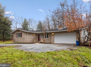295 Winterberry Ln, Westminster, MD 21157