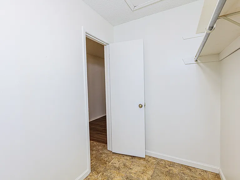 6242 Ridgegate Cir #A — Photo 6
