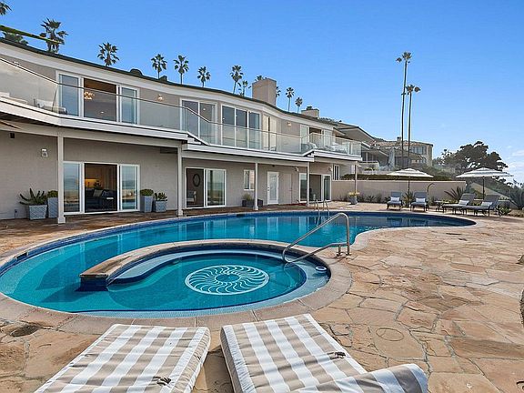 3rd image of 6392 Camino De La Costa