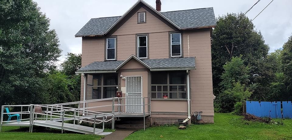 1st image of 457 Sullivan St