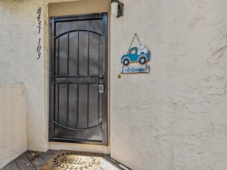8431 Via Mallorca #103 — Photo 4