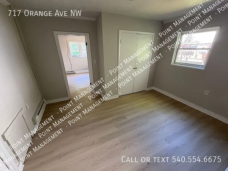 717 Orange Ave NW — Photo 3