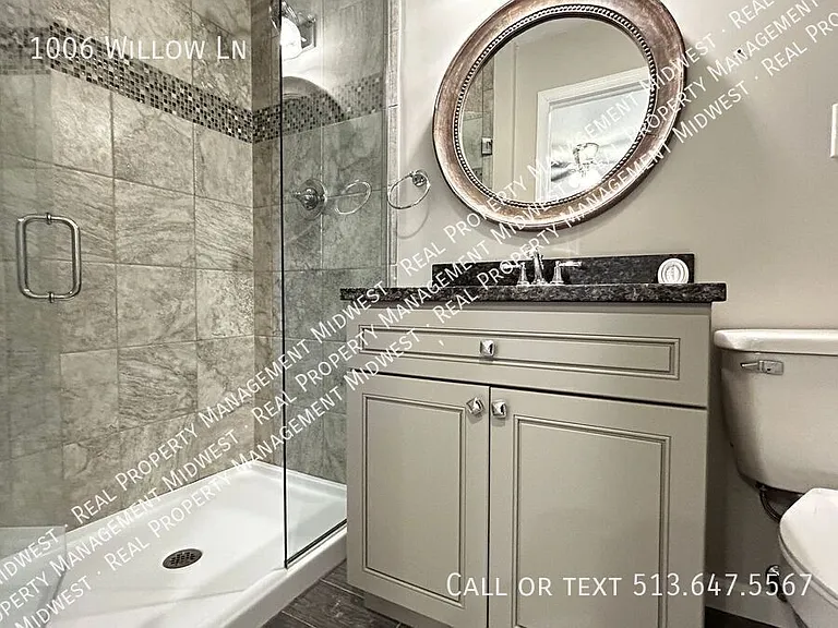 1006 Willow Ln — Photo 12