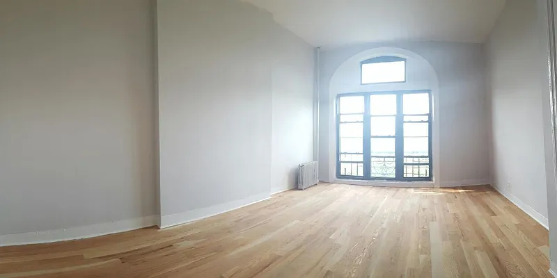 Rented by Team Gotham | media 28