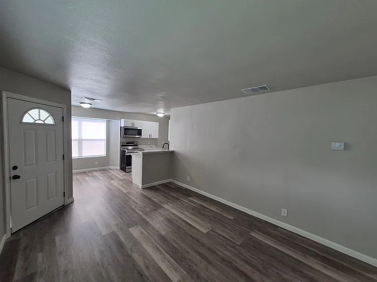 4025 Coral Sunrise — Photo 5