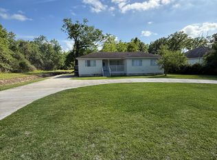 38483 Henry Rd, Prairieville, LA 70769