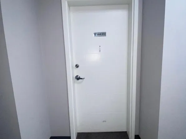 253 Albert St Unit 312, Waterloo, ON N2L 0G3