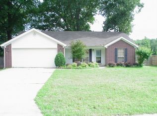 10 Shaded Oaks Dr, Cabot, AR 72023