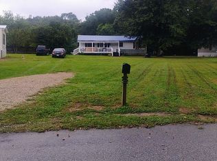 10738 Bennett Rd N, Grand Bay, AL 36541