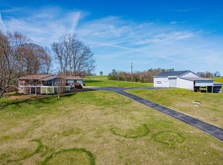 1405 Dover Rd, Morristown, TN 37813