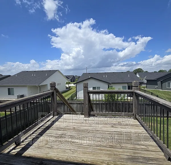 5937 N Millsboro St — Photo 35
