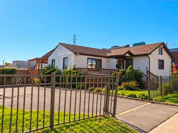 207 W Broadway, Inwood, NY 11096