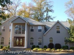 283 Alpine Rd, Henryville, PA 18332