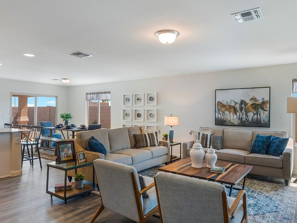 2nd image of 1841 E Spring Way