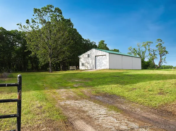 111 E 1030th Rd, Vian, OK 74962