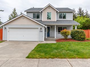 1310 NW Redwing Dr, Oak Harbor, WA 98277