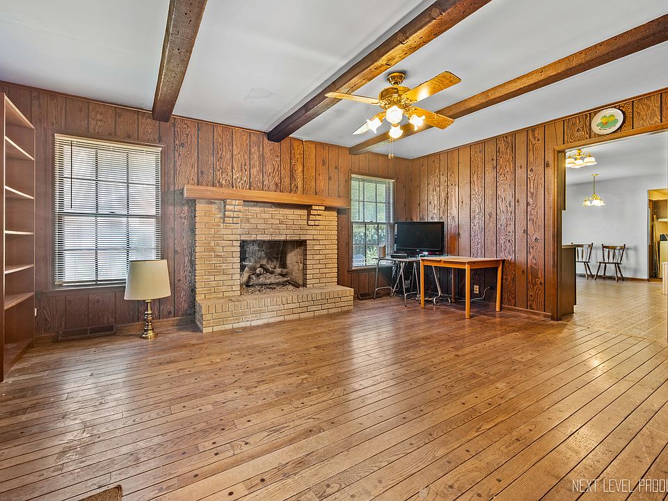 869 Woodland Hills Rd, Batavia, IL 60510 Zillow