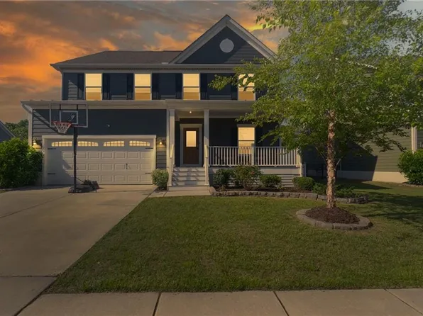 772 Arbuckle St, Chesapeake, VA 23323