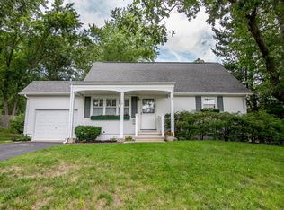 2 Colorado Dr, Jackson, NJ