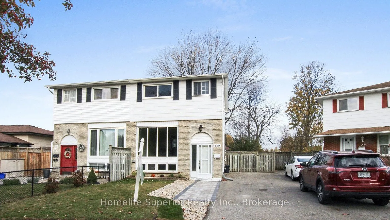 4 bed, $3,200 — Photo 1
