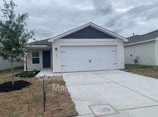 744 Shoal Crk, New Braunfels, TX 78132