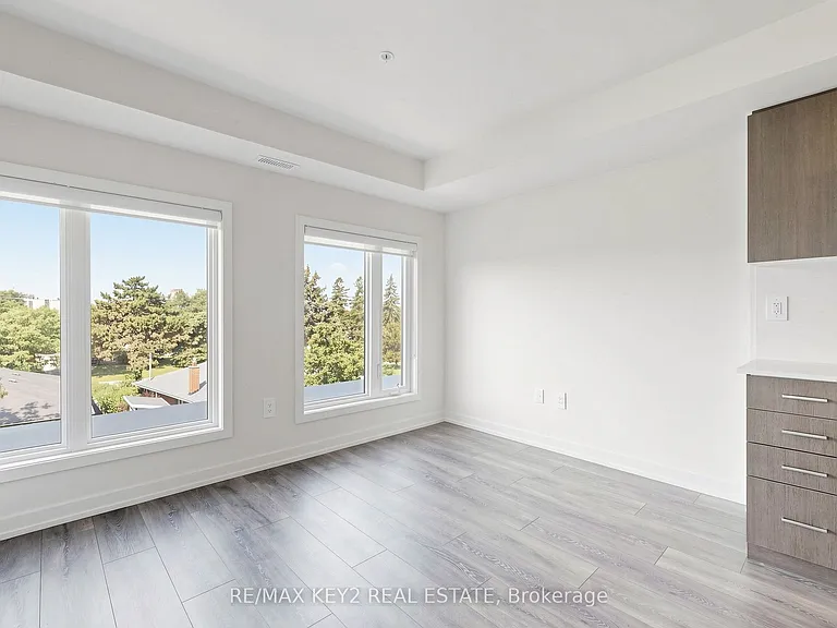 1670 Victoria Park Ave #213 — Photo 8