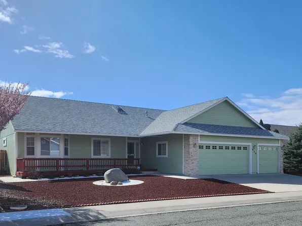 926 Ranchview Cir, Carson City, NV 89705