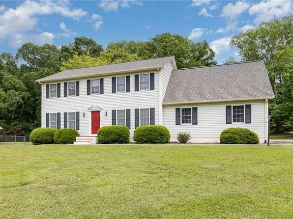 154 Valley Oaks Dr, Advance, NC 27006