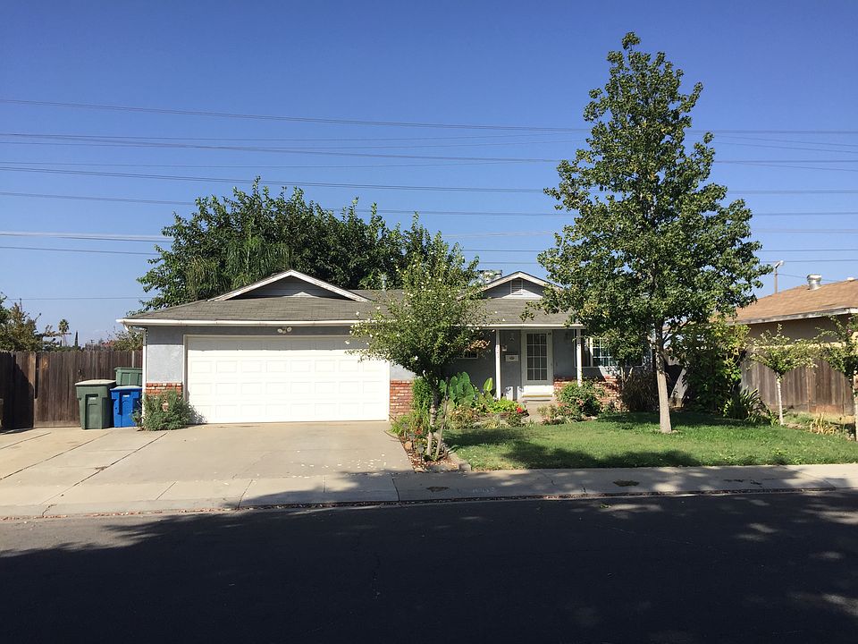 1st image of 1821 Larkspur Ln