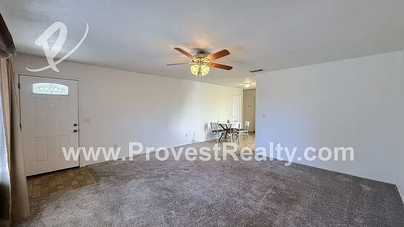 2 bed, 1.0 bath, 951 sqft, $1,150 — Photo 4