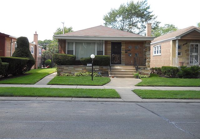 1st image of 9016 S Luella Ave