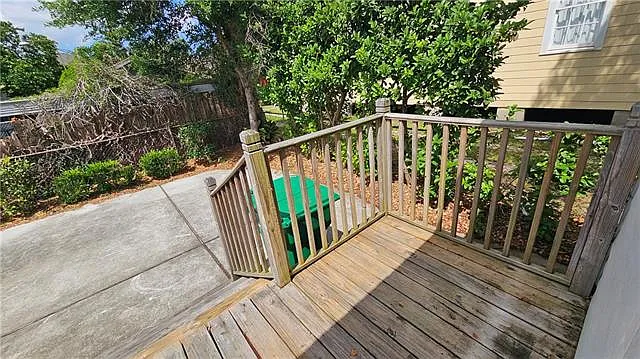 517 Burmaster St — Photo 20