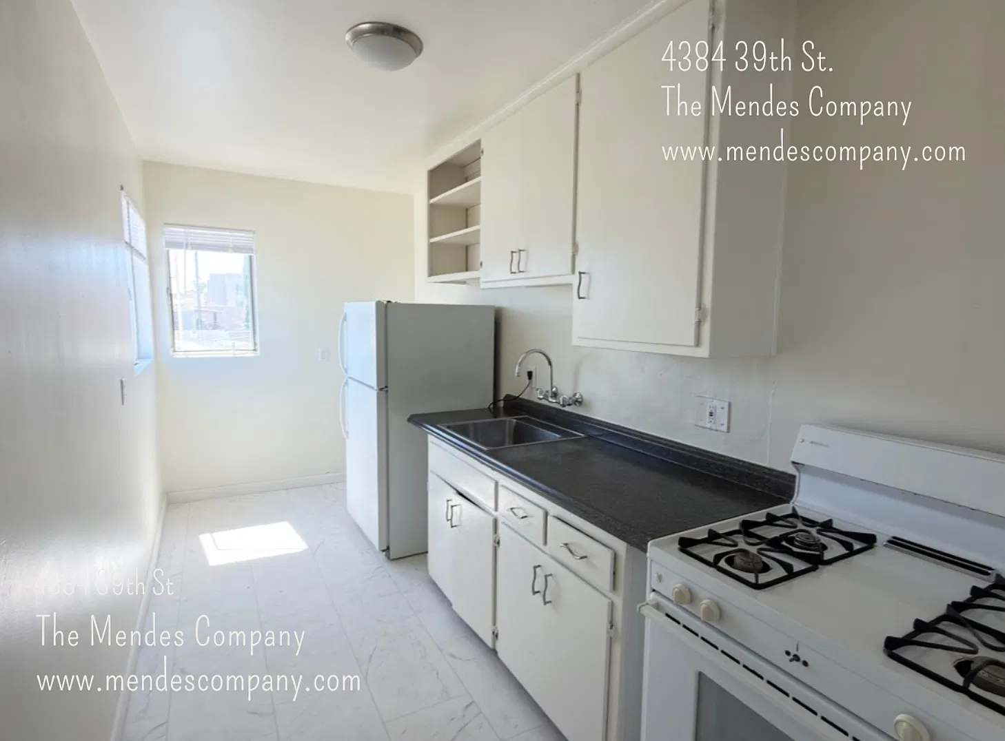 Bright & Charming Upstairs 2BR/1BA in Normal Heights!! — Photo 1