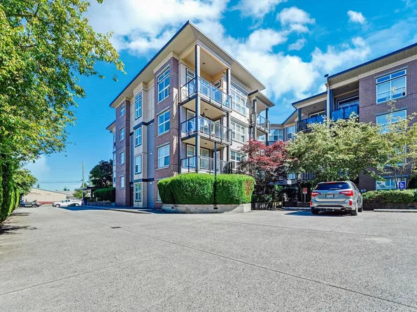 10707 139th St #117, Surrey, BC V3T 0B2